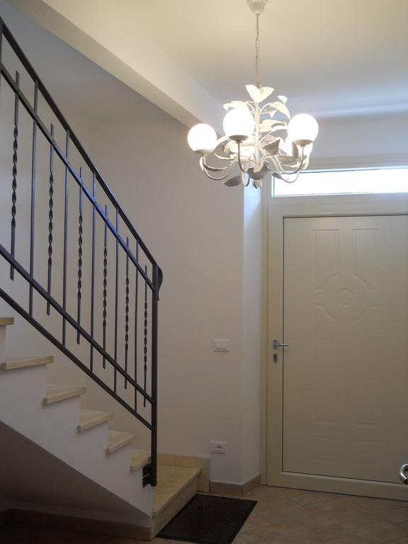 La Villa Morandi Marzio Buitenkant foto