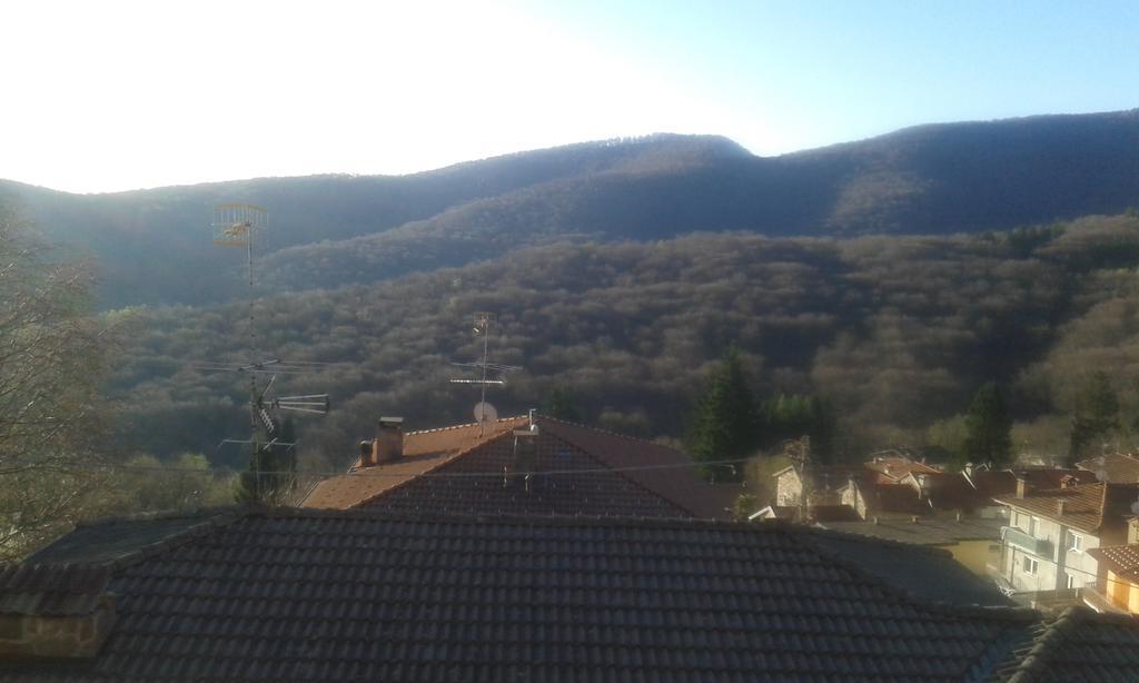 La Villa Morandi Marzio Buitenkant foto